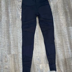 Lulu lemon leggings size 4